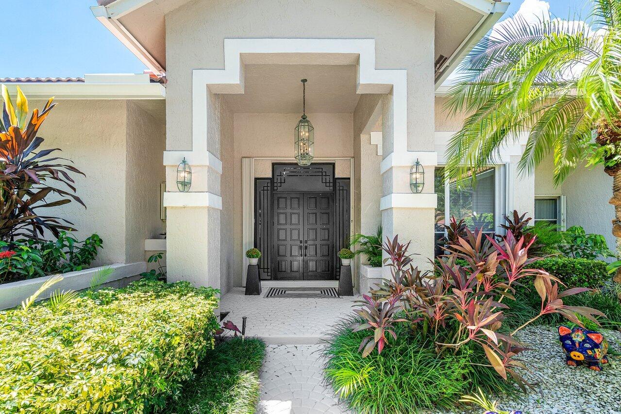 929 Parkside Circle North Boca Raton, FL 33486 - Photo 1 of 32 004-929ParksideCircleNorth-BocaRaton-FL-