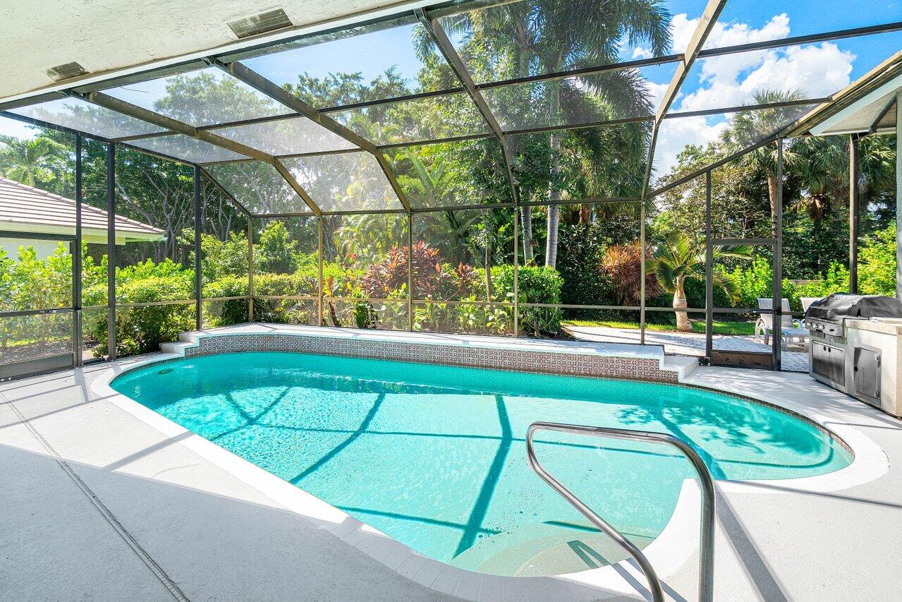 929 Parkside Circle North Boca Raton, FL 33486 - Photo 20 of 32 048-929ParksideCircleNorth-BocaRaton-FL-