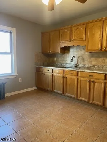 $1,700 | 9 Waldo Avenue, Bloomfield, NJ 07003