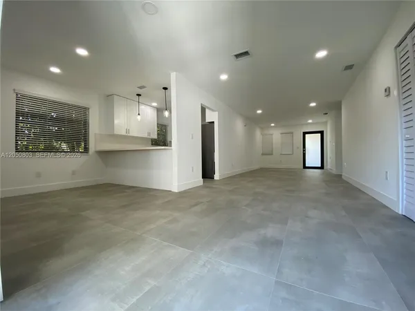 $3,400 | 3626 Southwest 16th Street, Unit 3626, Miami, FL 33145