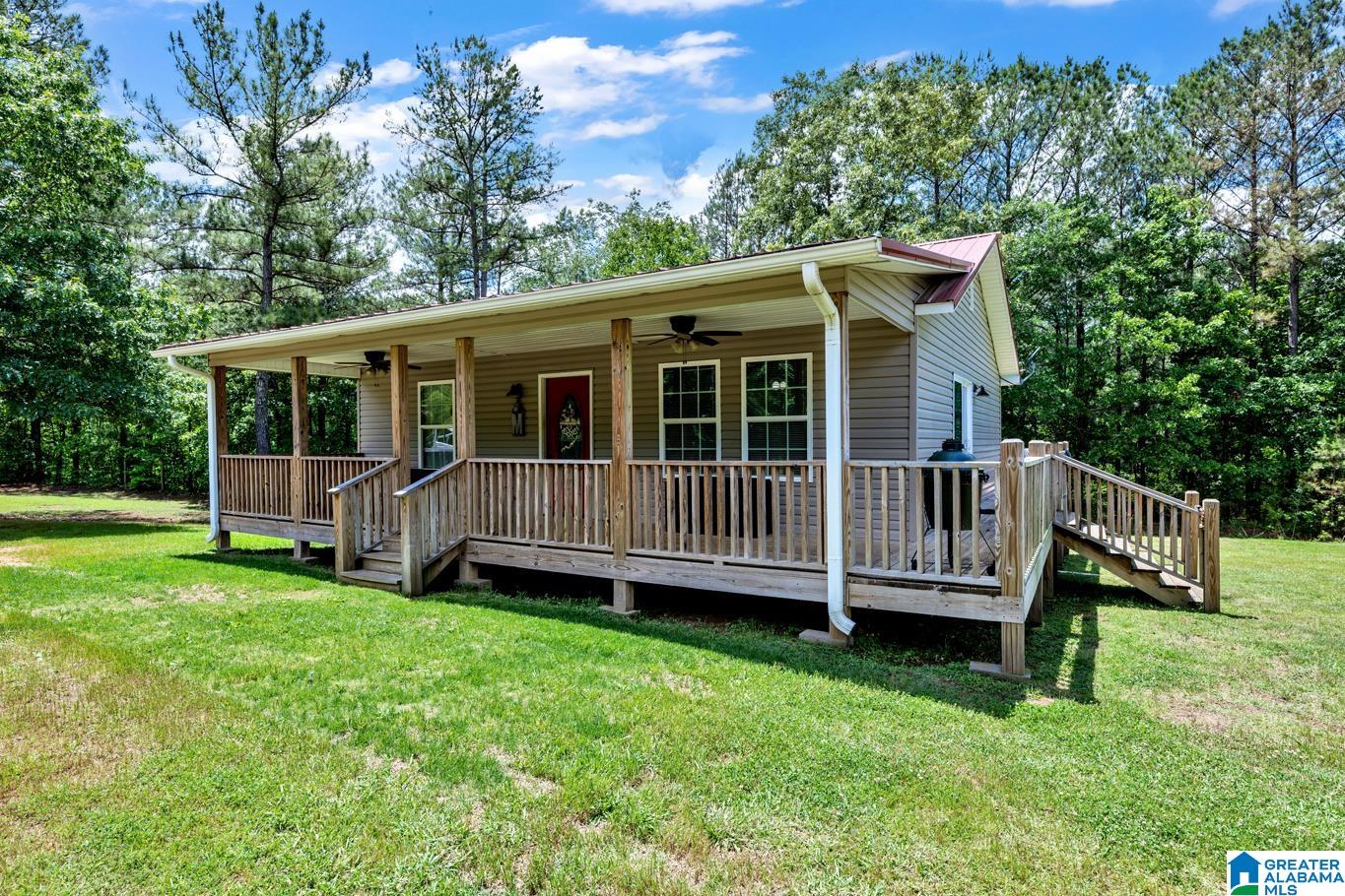 910 Smelley Road Talladega, AL 35160 - Photo 3 of 30