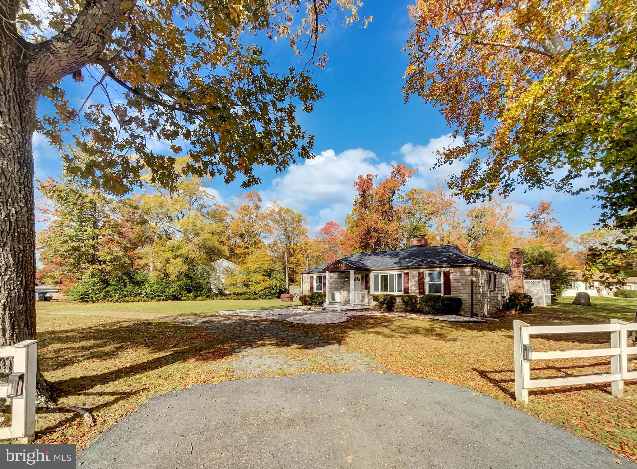 1101 Pine Lane Accokeek, MD 20607 - Photo 37 of 43 a front view of a house with a yard