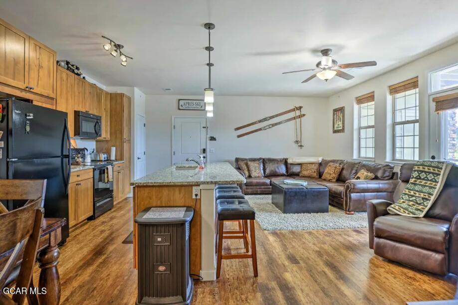 164 Village Road, Unit H204 Granby, CO 80446 - Photo 2 of 27 IMG_0147