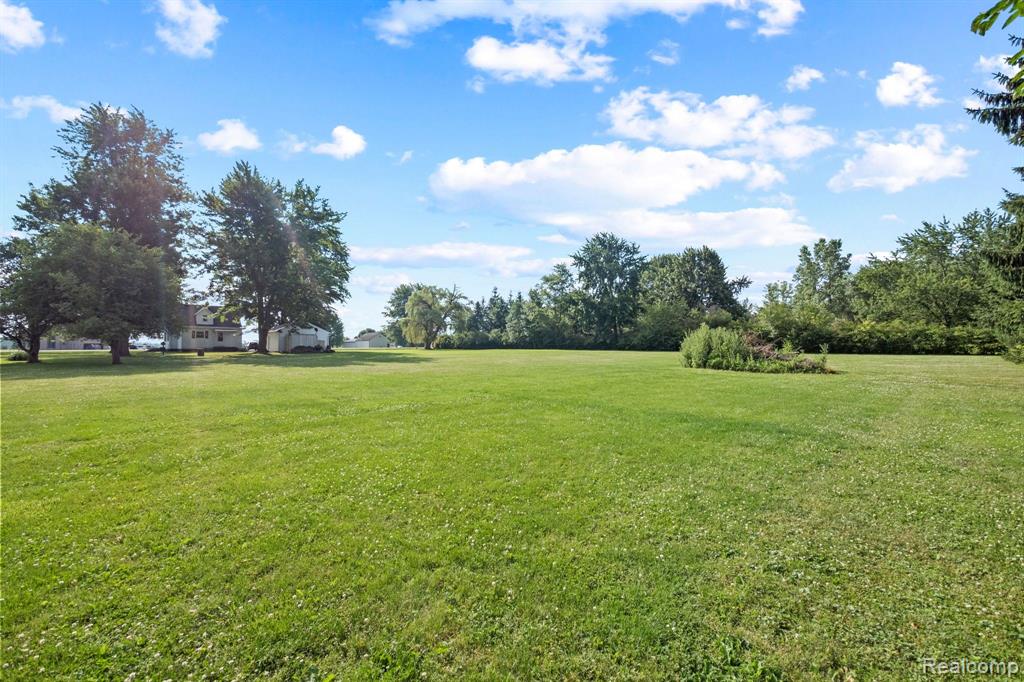 1057 Capac Road Allenton, MI 48002 - Photo 20 of 23
