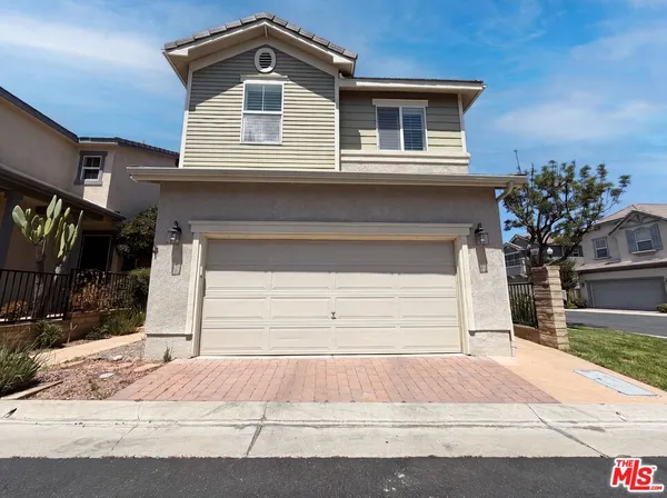 $715,000 | 29202 Cowboy Court, Valencia, CA 91354