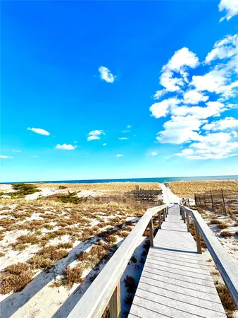$25,000 | 253 Dune Road, Unit 49, Westhampton Beach, NY 11978