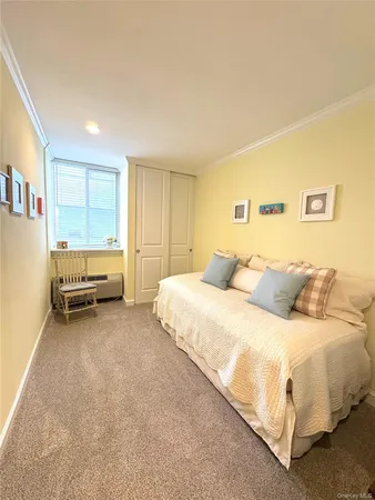 $25,000 | 253 Dune Road, Unit 49, Westhampton Beach, NY 11978