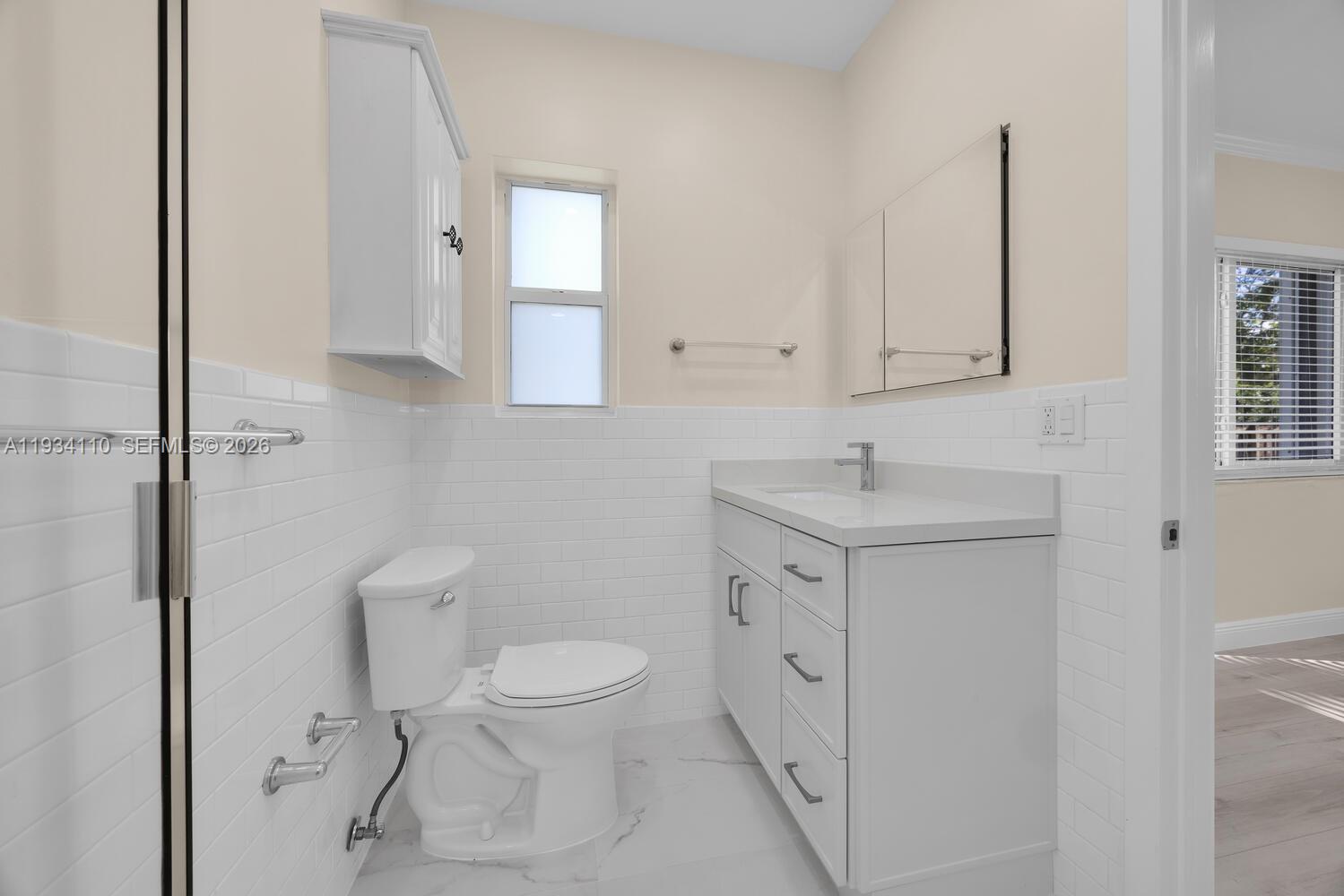 6110 Southwest 79th Street South Miami, FL 33143 - Photo 11 of 29