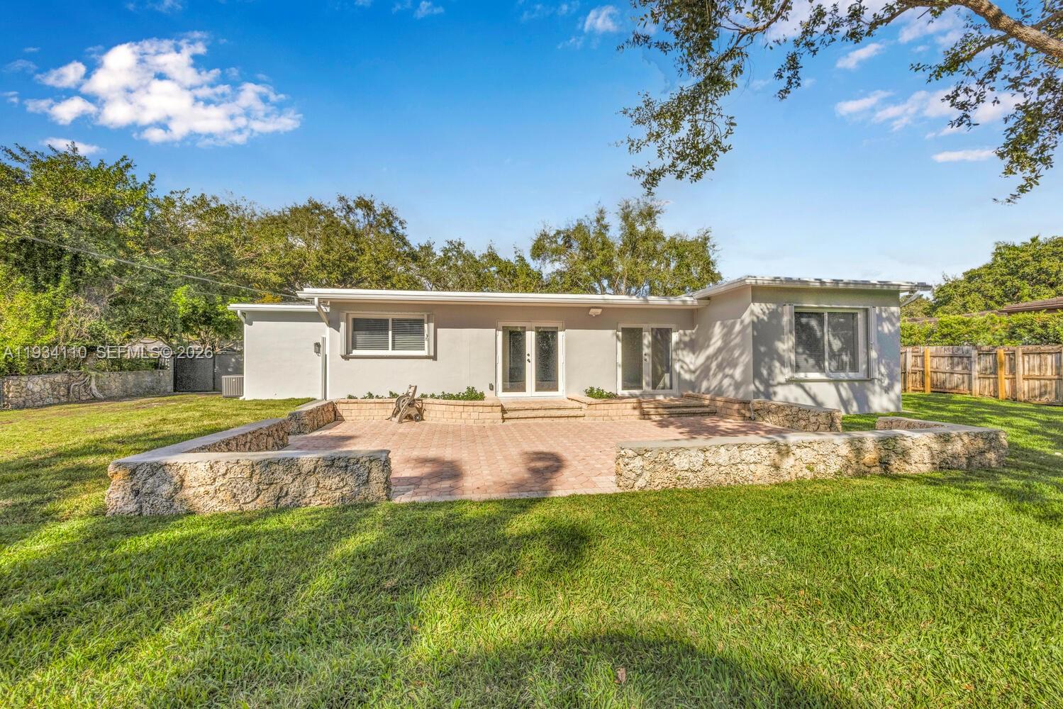 6110 Southwest 79th Street South Miami, FL 33143 - Photo 17 of 29