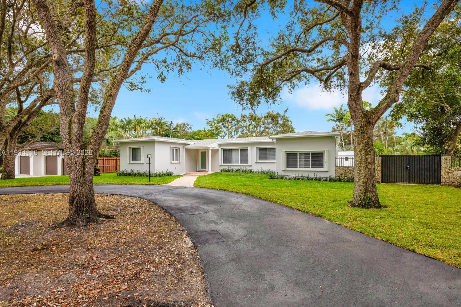 6110 Southwest 79th Street South Miami, FL 33143 - Photo 24 of 29