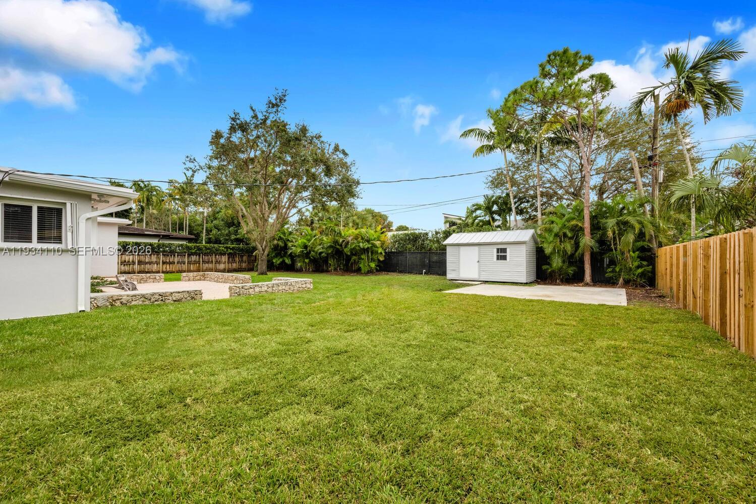 6110 Southwest 79th Street South Miami, FL 33143 - Photo 25 of 29