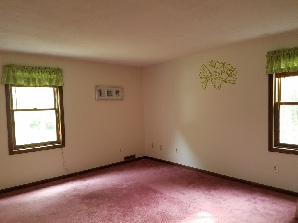 27 Marmon Street Springfield, MA 01129 - Photo 15 of 22 Gallery Image 15