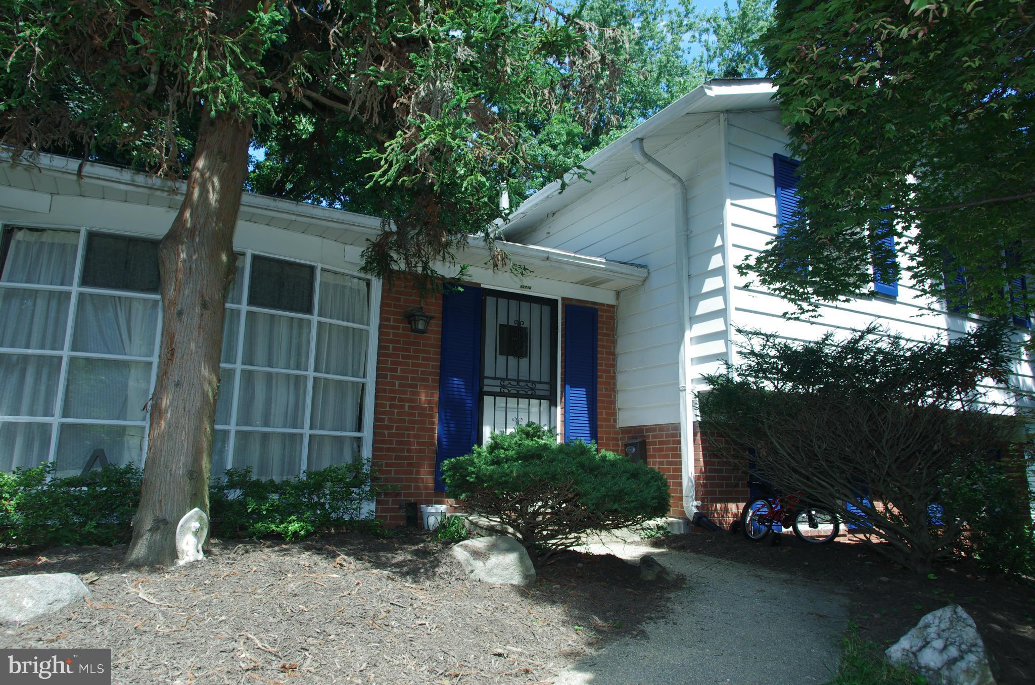 Exterior (Front)