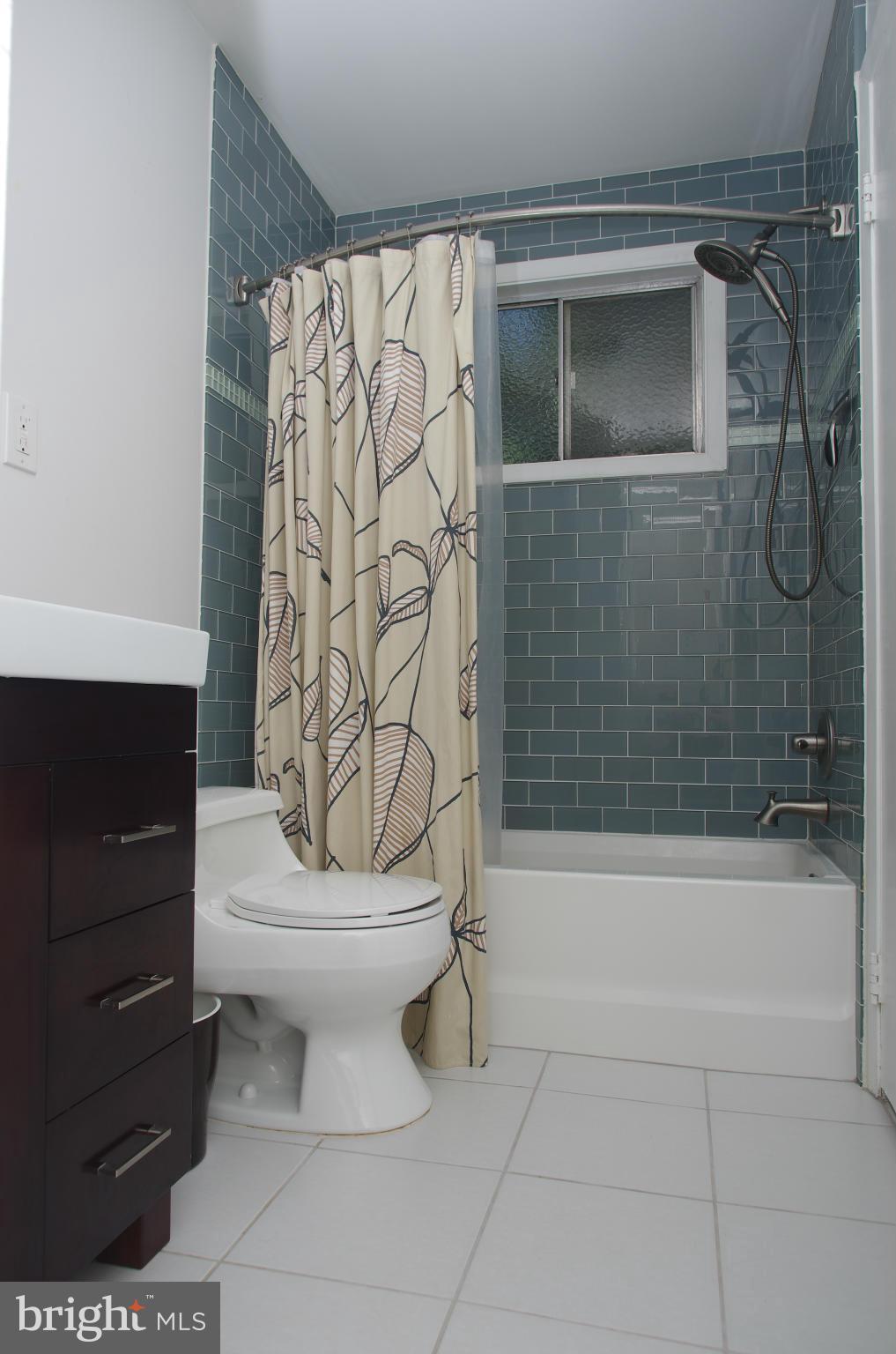 12710 Barbara Road Silver Spring, MD 20906 - Photo 13 of 14 Bath