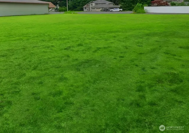 a view of field with an outdoor space