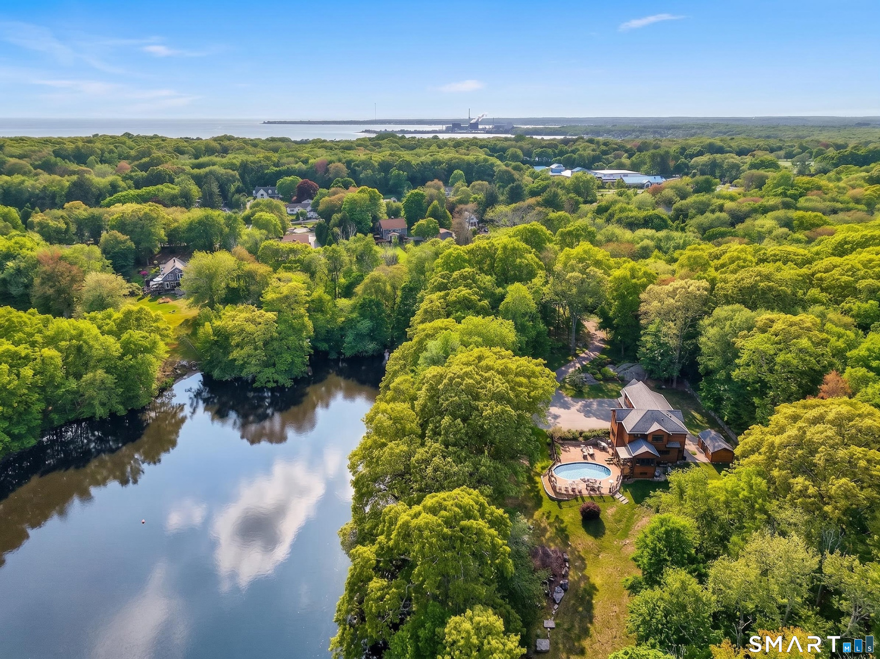 178 Great Neck Road Waterford, CT 06385 - Photo 33 of 40 Gallery Image 33