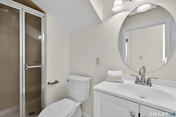 $284,900 | 390 Trailsend Drive, Unit 390, Torrington, CT 06790