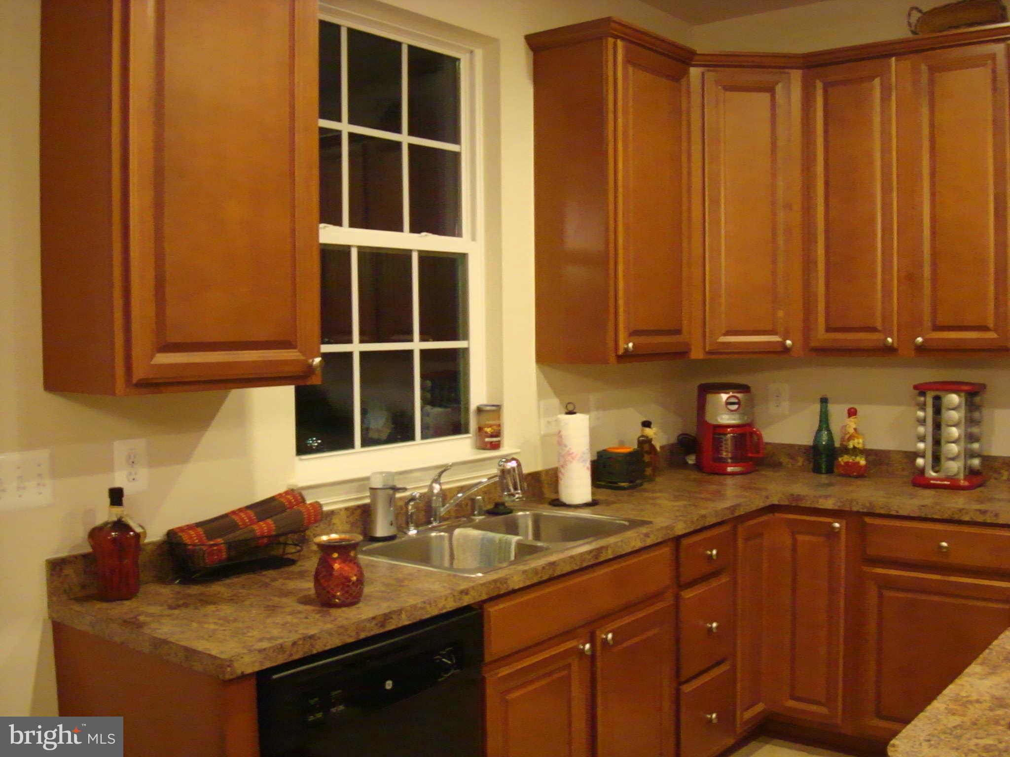 3329 Tianna Way Accokeek, MD 20607 - Photo 7 of 25 Kitchen