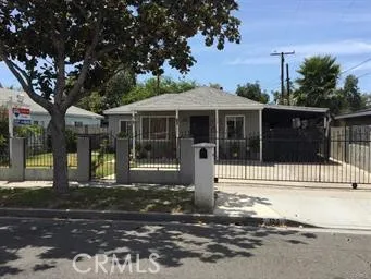 $999,990 | 122 South Gunther Street, Santa Ana, CA 92704