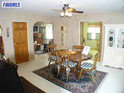 12251 Hardisty Road Fort Wayne, IN 46845 - Photo 5 of 7