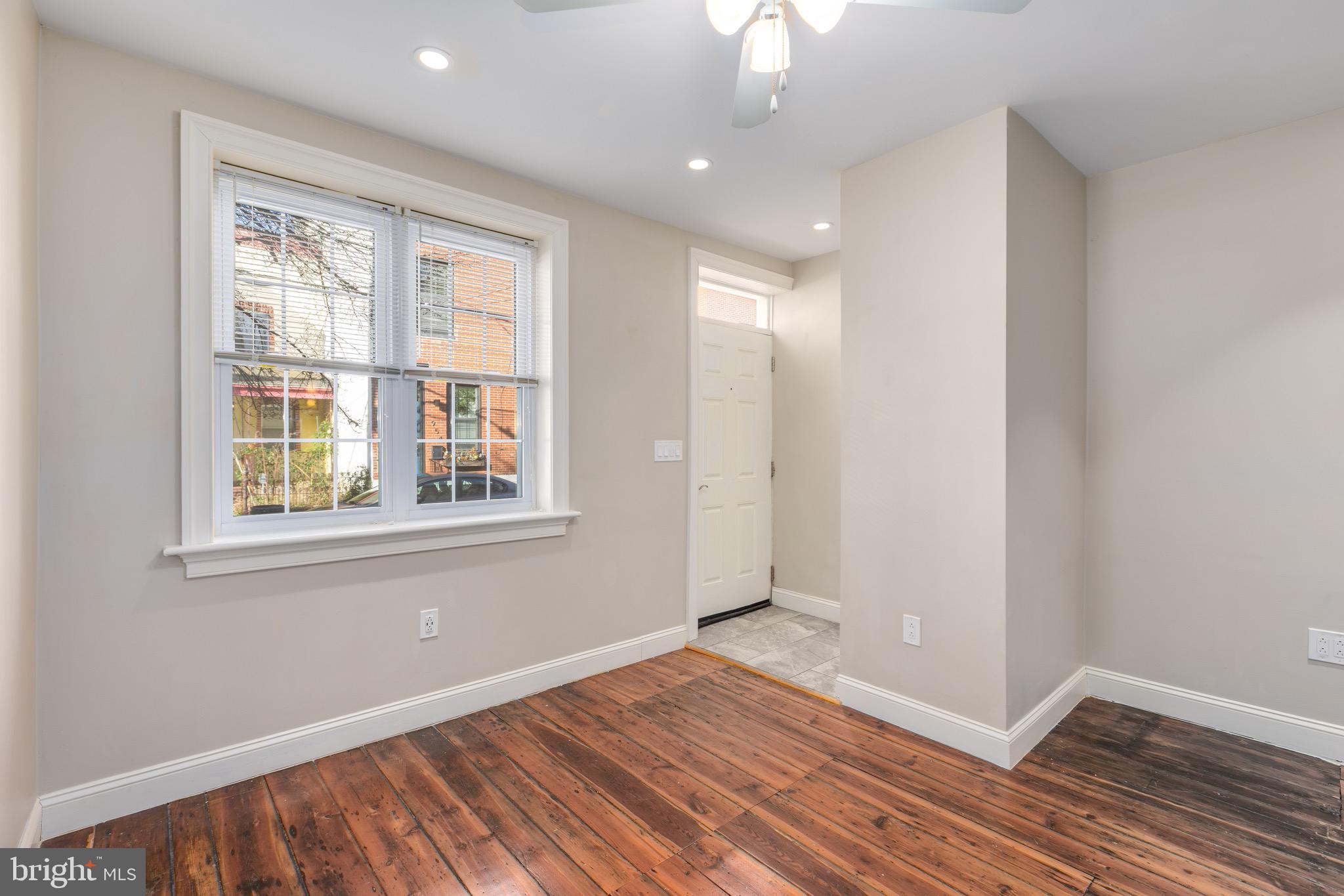 953 North Randolph Street, Unit H Philadelphia, PA 19123 - Photo 6 of 15