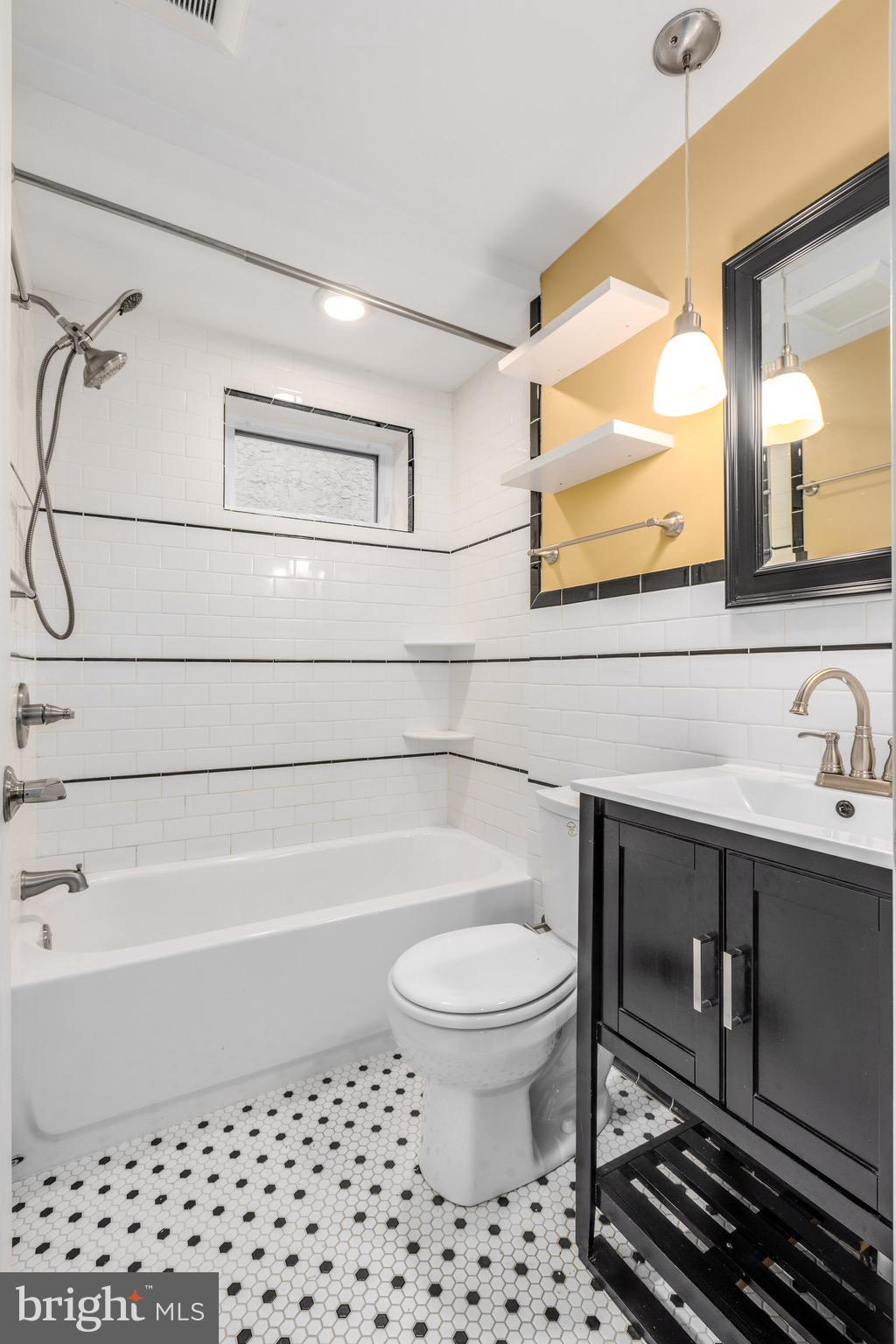 953 North Randolph Street, Unit H Philadelphia, PA 19123 - Photo 10 of 15