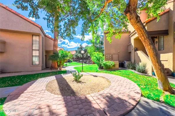 $1,549 | 925 North College Avenue, Unit C111, Tempe, AZ 85288