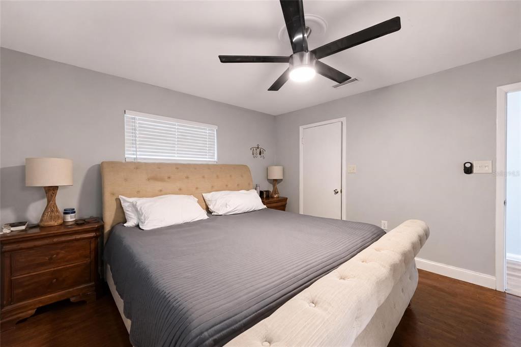 521 West Lutz Lake Fern Road Lutz, FL 33548 - Photo 17 of 40