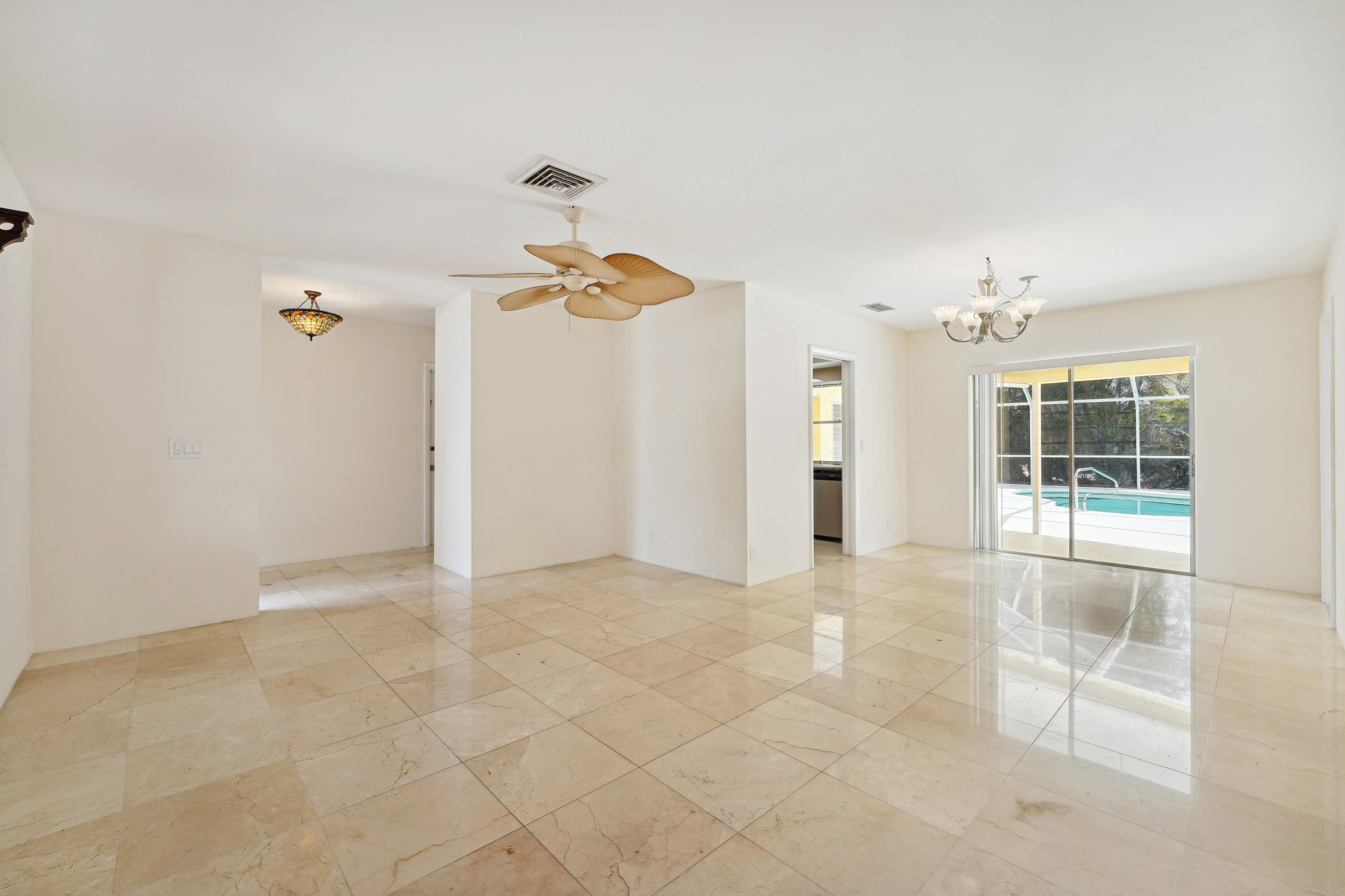 125 St Cloud Lane Boca Raton, FL 33431 - Photo 9 of 14 image00079