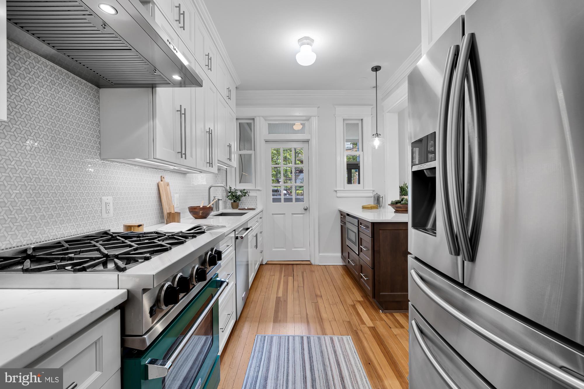 3203 Adams Mill Road Northwest Washington, DC 20010 - Photo 17 of 50