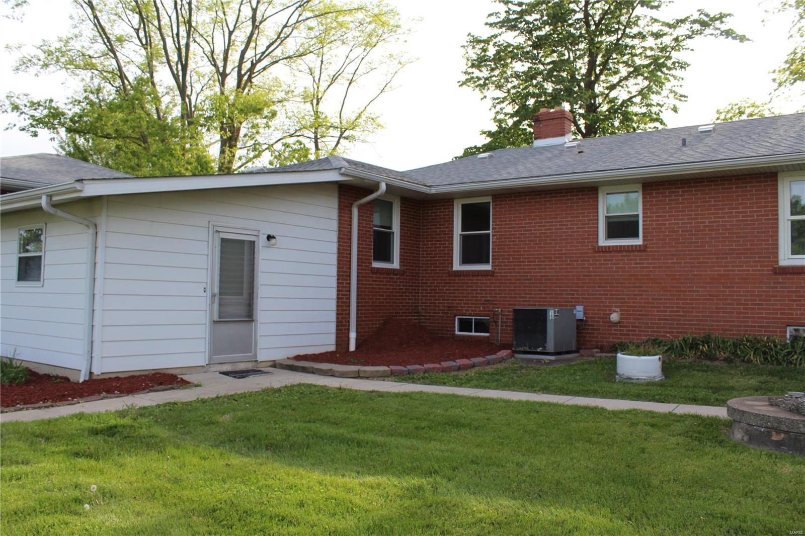 7538 Old Moro Road Moro, IL 62067 - Photo 43 of 48