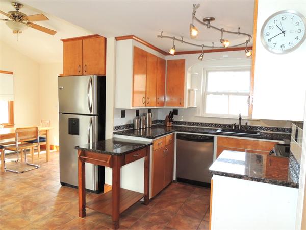 90 North Road Bedford, MA 01730 - Photo 3 of 15 Gallery Image 3