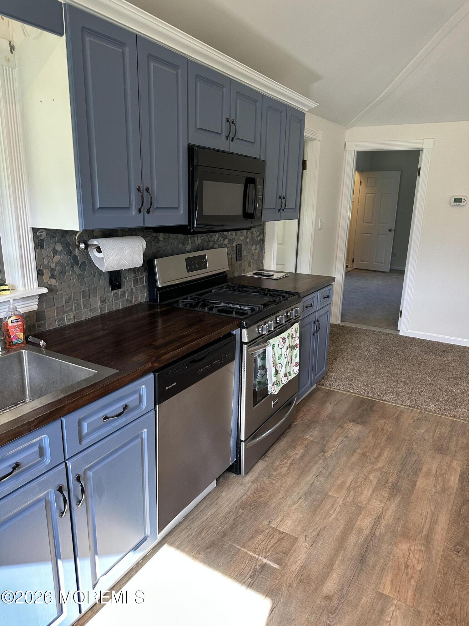 164 Everett Road, Unit 165 Lincroft, NJ 07738 - Photo 13 of 21 Kitchen