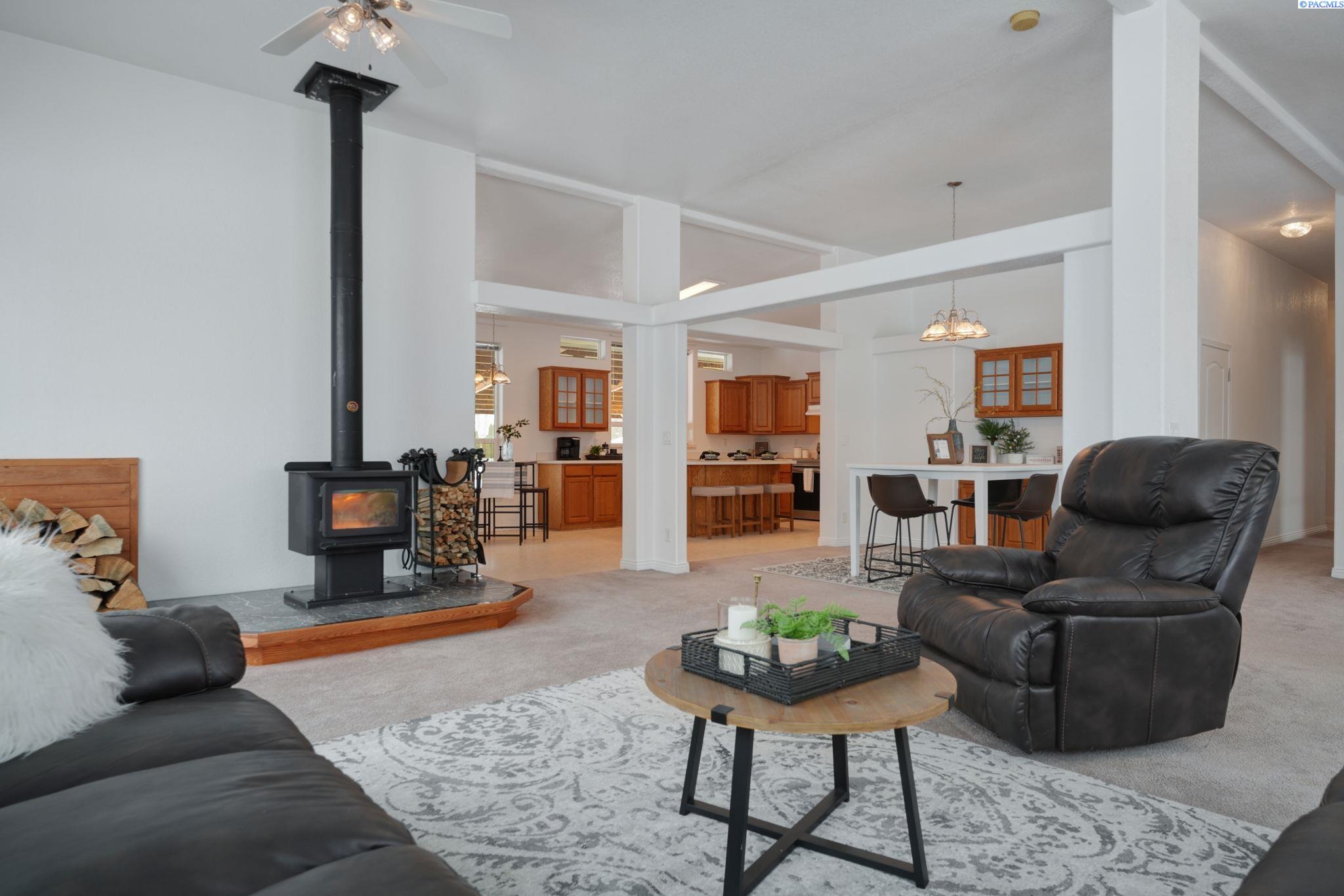 24508 South Finley Road Kennewick, WA 99337 - Photo 16 of 47 Gallery Image 16
