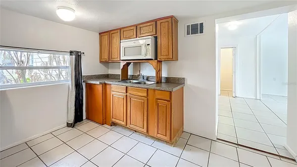 $1,195 | 5110 Old Cheney Highway, Unit A, Orlando, FL 32807