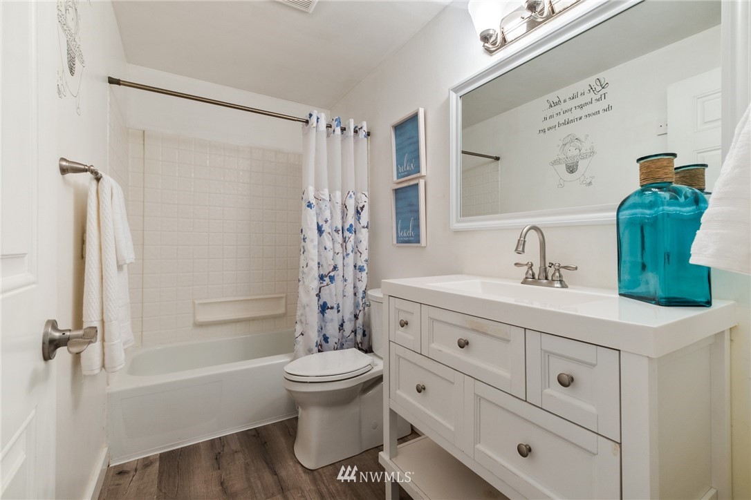 13920 Southeast 200th Street Renton, WA 98058 - Photo 18 of 28 Gallery Image 18