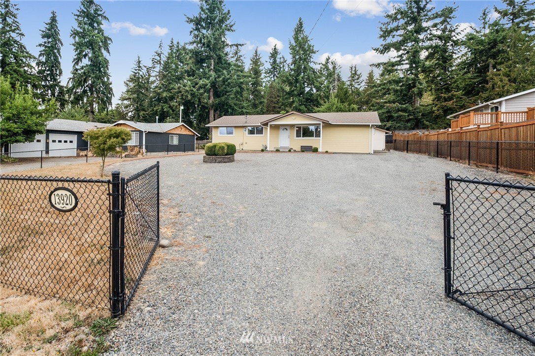 13920 Southeast 200th Street Renton, WA 98058 - Photo 20 of 28 Gallery Image 20