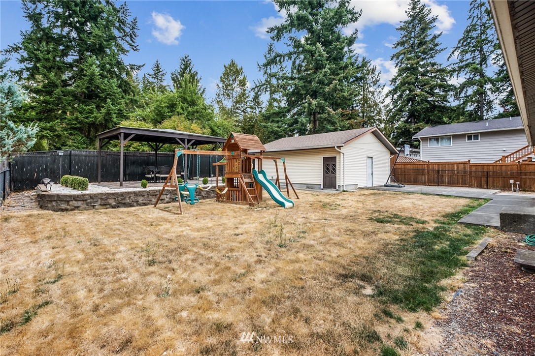 13920 Southeast 200th Street Renton, WA 98058 - Photo 26 of 28 Gallery Image 26