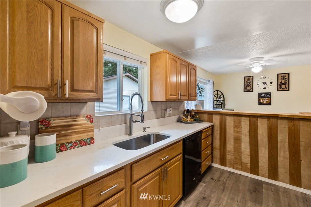 13920 Southeast 200th Street Renton, WA 98058 - Photo 9 of 28 Gallery Image 9