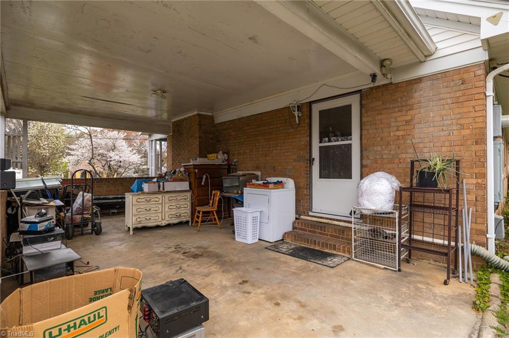 3917 Frazier Road Greensboro, NC 27407 - Photo 28 of 32 Gallery Image 28
