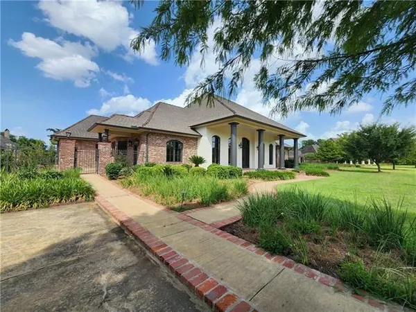 $1,495,000 | 4708 Christopher Place, Alexandria, LA 71303