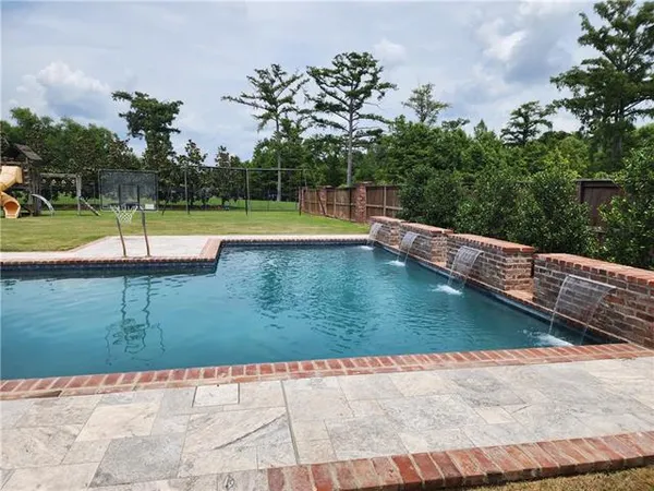 $1,495,000 | 4708 Christopher Place, Alexandria, LA 71303