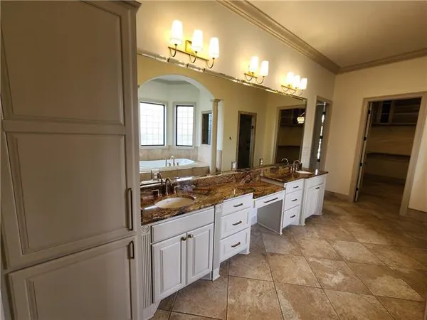 $1,495,000 | 4708 Christopher Place, Alexandria, LA 71303