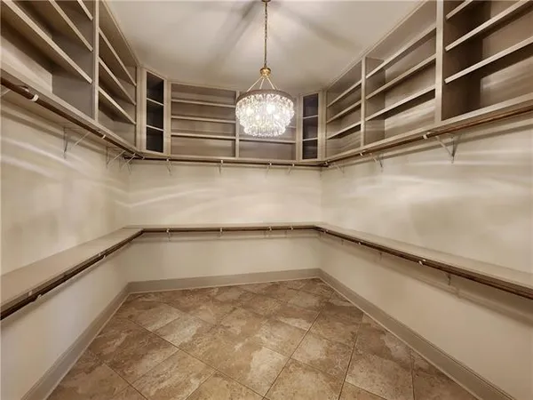 $1,495,000 | 4708 Christopher Place, Alexandria, LA 71303