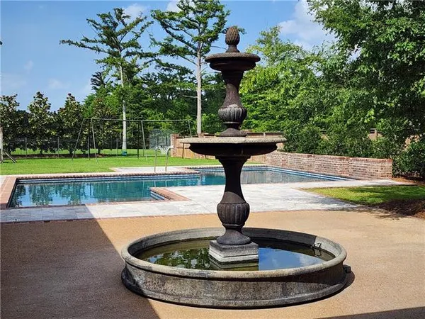 $1,495,000 | 4708 Christopher Place, Alexandria, LA 71303