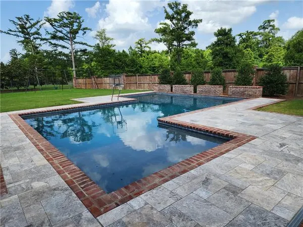 $1,495,000 | 4708 Christopher Place, Alexandria, LA 71303