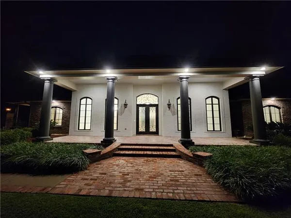 $1,495,000 | 4708 Christopher Place, Alexandria, LA 71303