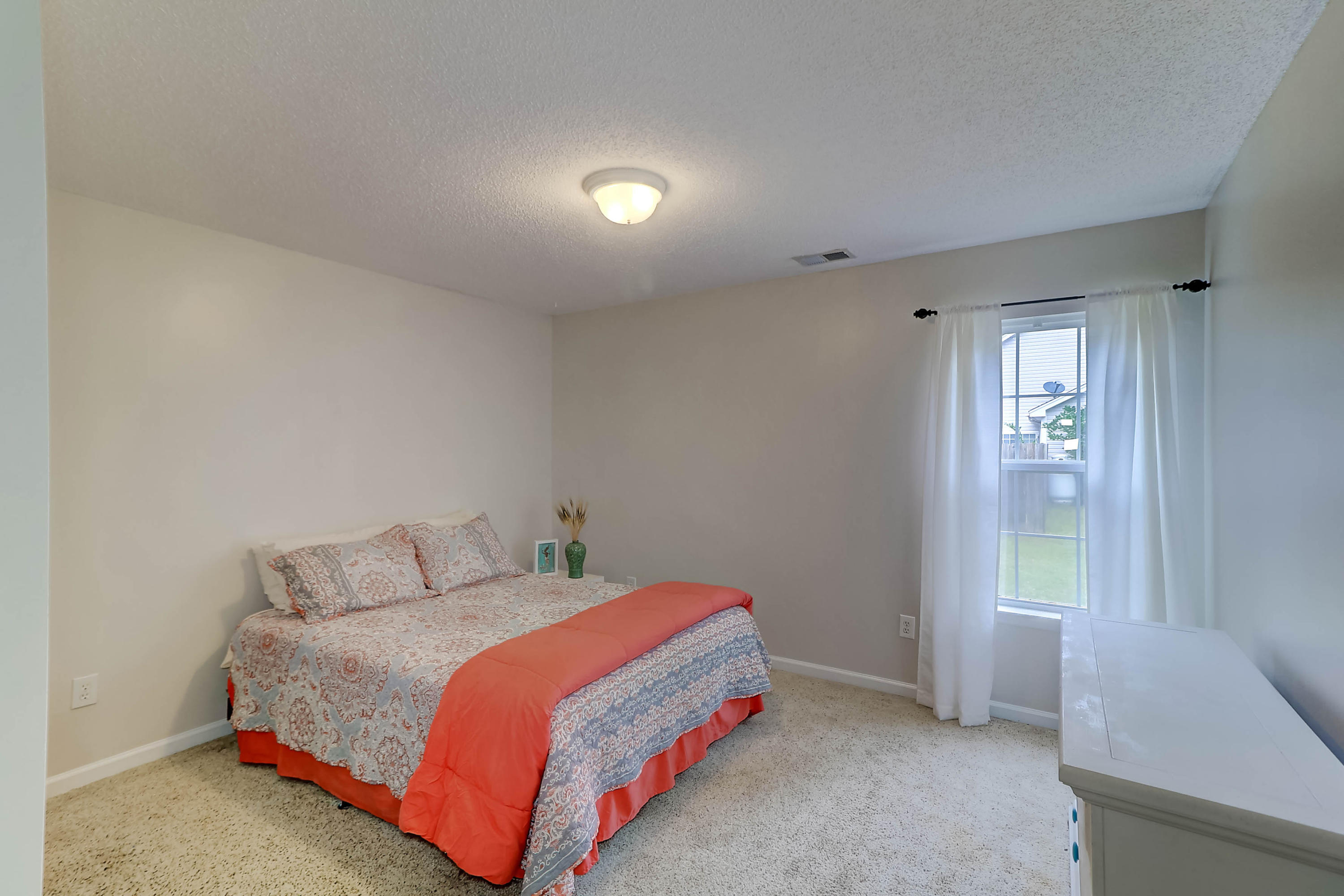 1706 Barracuda Road Johns Island, SC 29455 - Photo 14 of 22 Guest Room