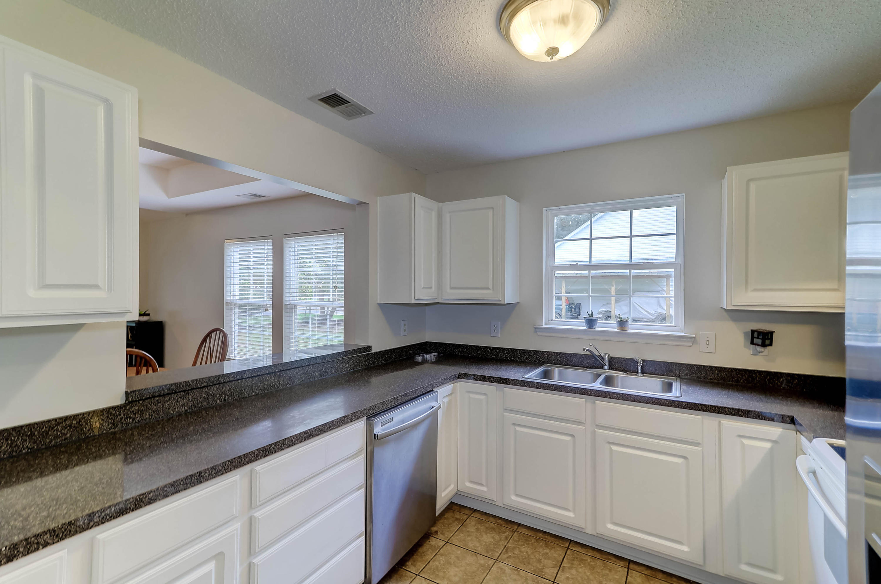 1706 Barracuda Road Johns Island, SC 29455 - Photo 8 of 22 Kitchen