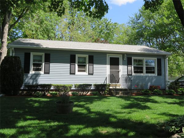 14 Starling Road Springfield, MA 01119 - Photo 2 of 16